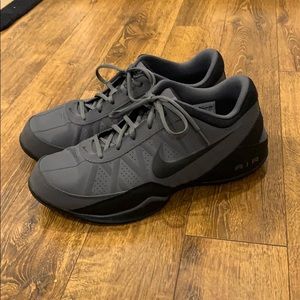Nike Men’s Basketball Shoes (grey/black) size 11.5